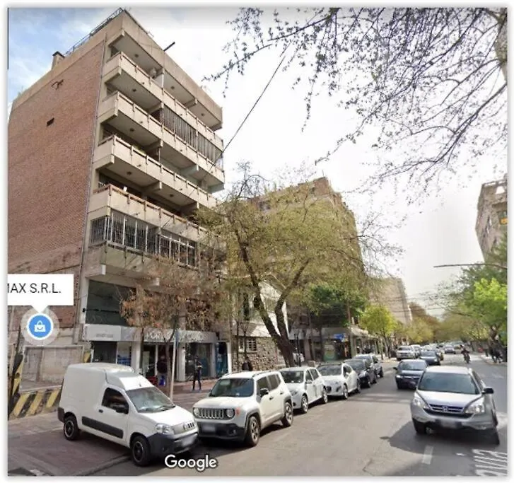 Amplio Y Comodo En La Mejor Ubicacion De La Ciudad De Mendoza Argentina